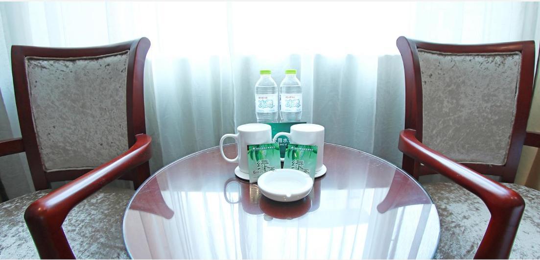 Greentree Inn Zhejiang Ningbo East Baizhuang Rd. Express Hotel ภายนอก รูปภาพ