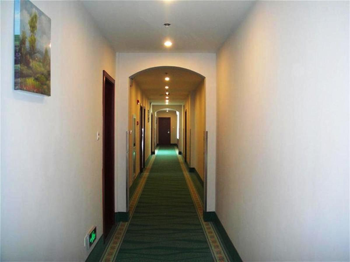 Greentree Inn Zhejiang Ningbo East Baizhuang Rd. Express Hotel ภายนอก รูปภาพ