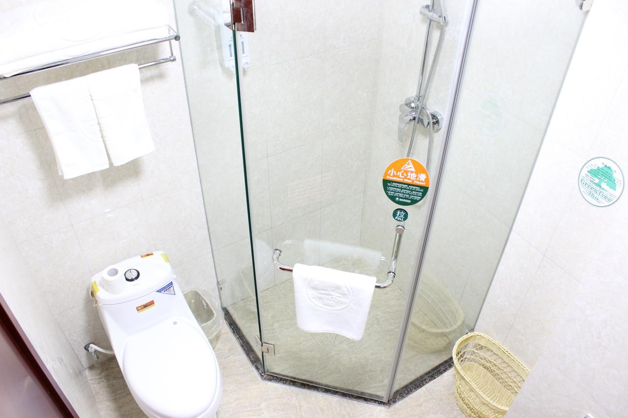 Greentree Inn Zhejiang Ningbo East Baizhuang Rd. Express Hotel ภายนอก รูปภาพ