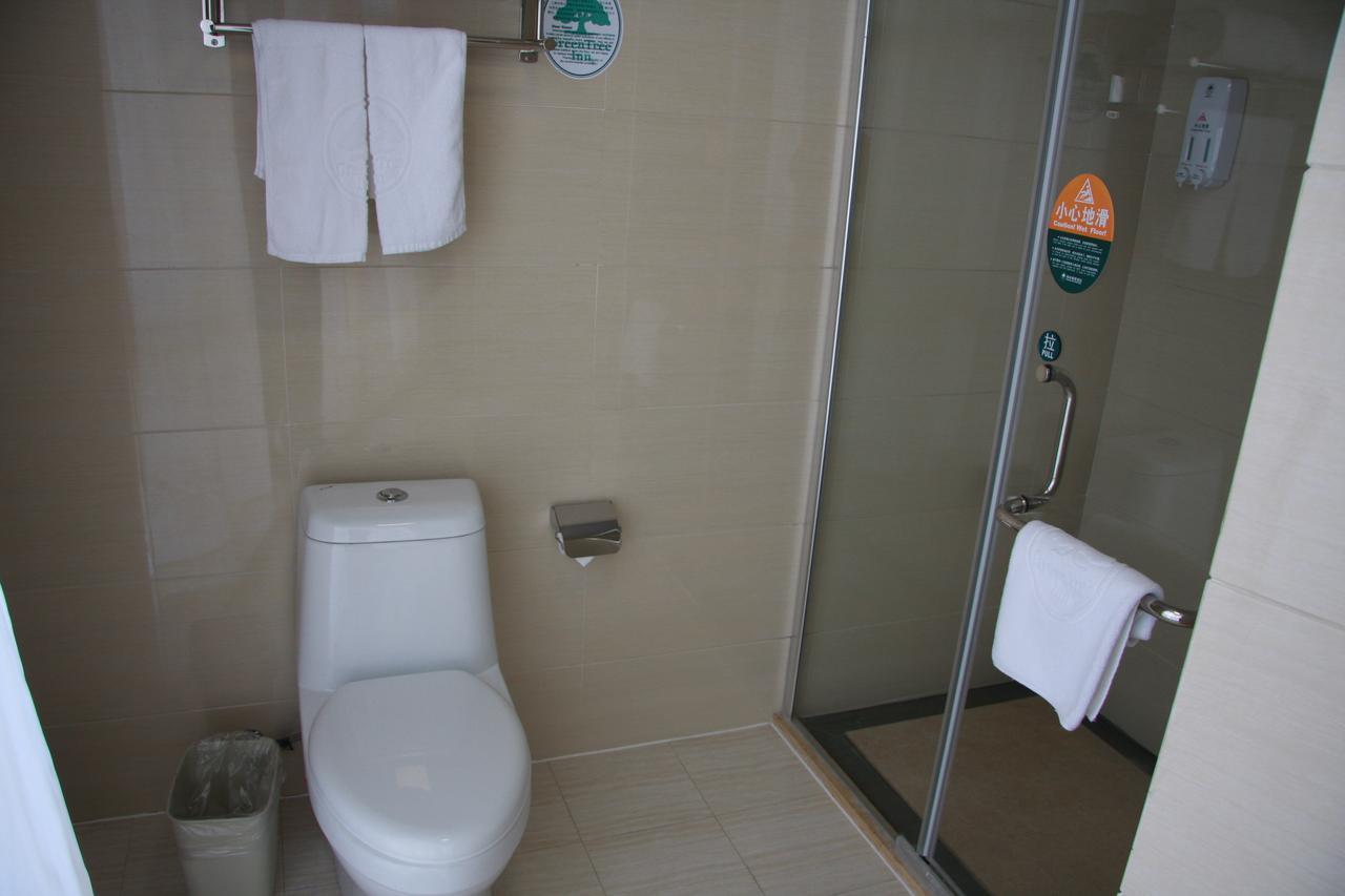 Greentree Inn Zhejiang Ningbo East Baizhuang Rd. Express Hotel ภายนอก รูปภาพ