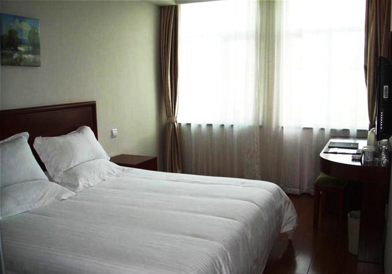 Greentree Inn Zhejiang Ningbo East Baizhuang Rd. Express Hotel ภายนอก รูปภาพ